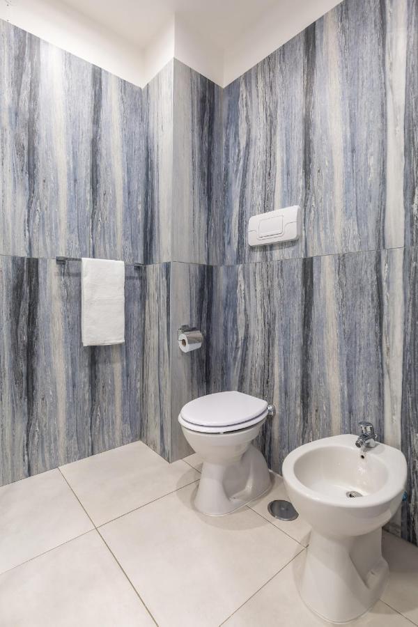Toledo Stylish Apartments By Wonderful Italy ナポリ エクステリア 写真