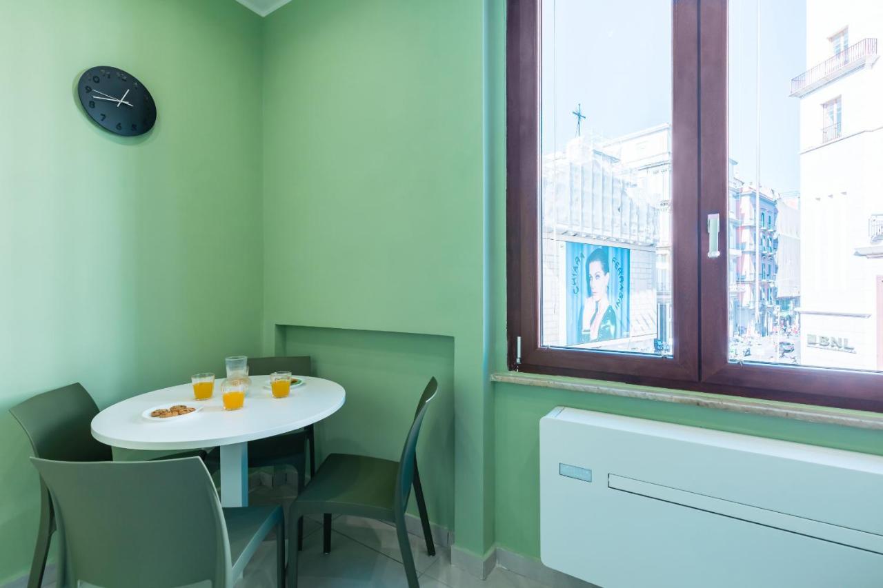 Toledo Stylish Apartments By Wonderful Italy ナポリ エクステリア 写真